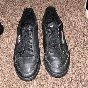 men’s Adidas leather shoe